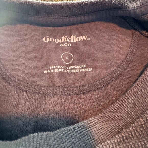Goodfellow & Co - Gray longsleeve knit top - Men's Small - Picture 3 of 3